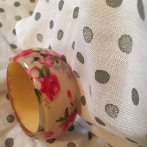 Fabric/Lucite Floral Bangle